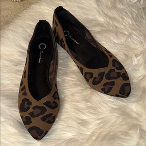 Leopard Print Pointed Toe Women's Flats Brown Size 11